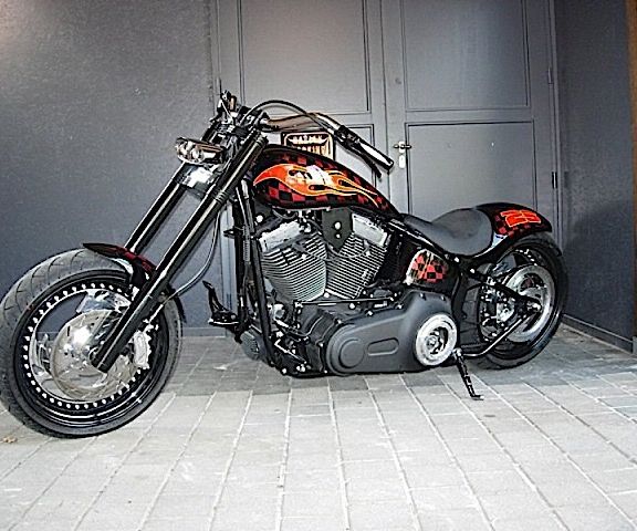 IG_Softail_Special_01